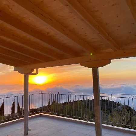 Aetos House Village Holiday home *